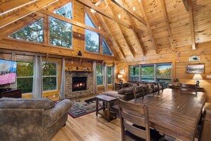 Studio (3 Bedrooms) | Front of property