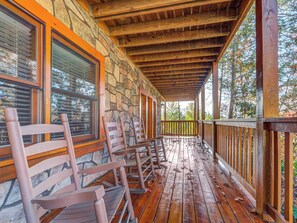 Studio (3 Bedrooms) | Property amenity - Cub's Corner by Jackson Mountain Rentals (Gatlinburg)