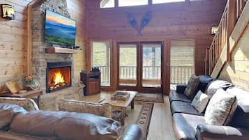 Studio (4 Bedrooms) | Front of property
