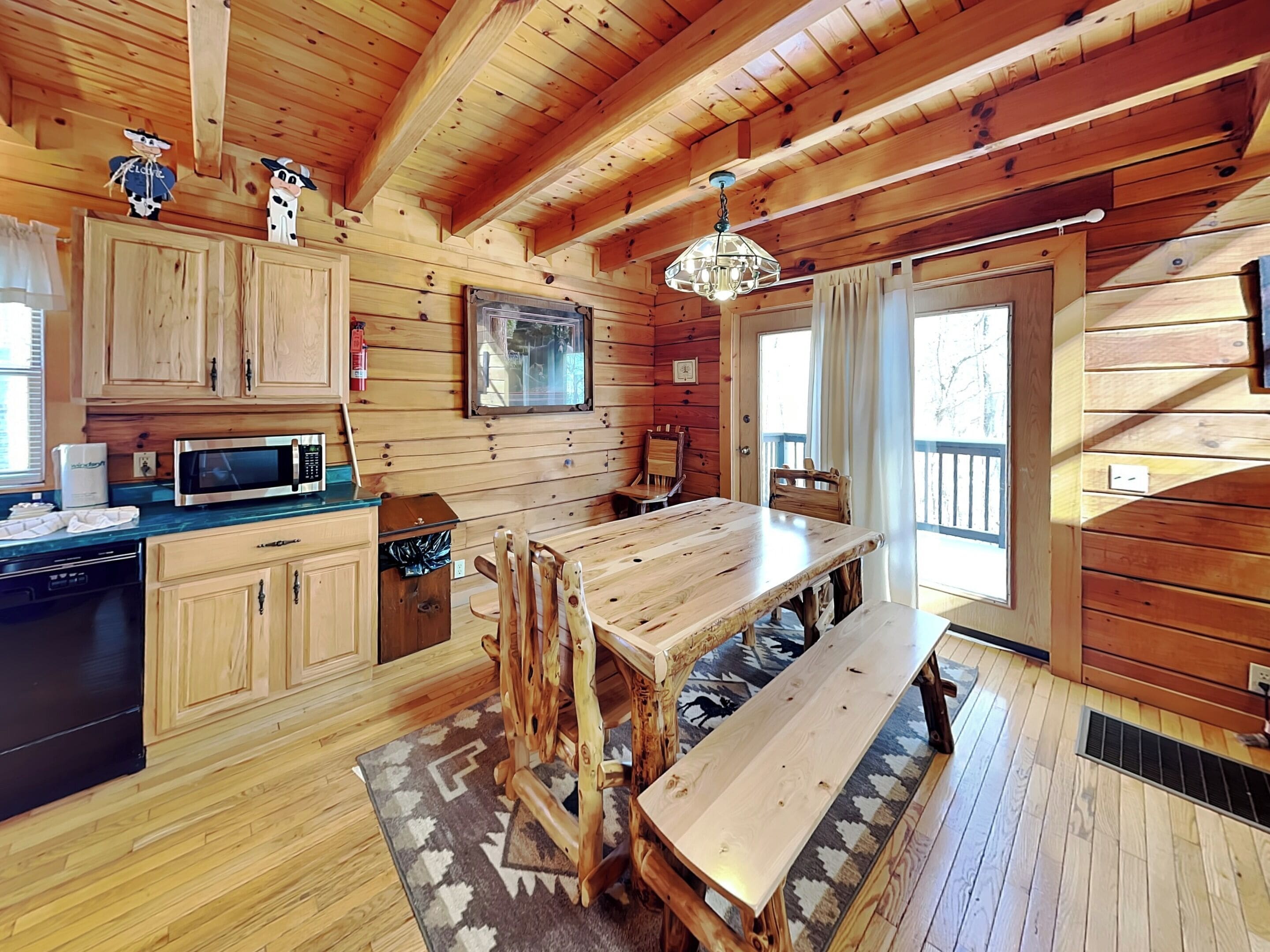 Studio (2 Bedrooms) | Property amenity