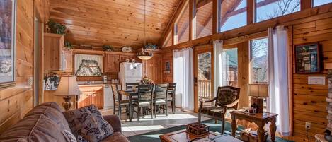 スタジオ (2 Bedrooms) | 施設の正面