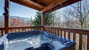 Studio (2 Bedrooms) | Property amenity