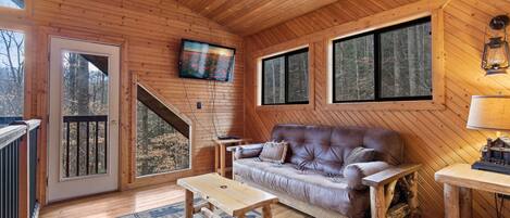 Studio (2 Bedrooms) | Property amenity