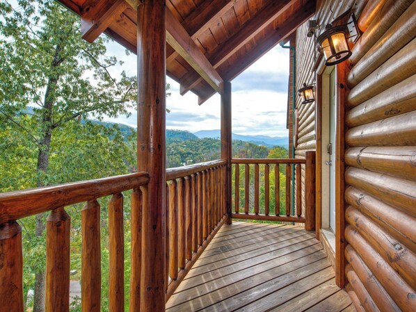 Studio (5 Bedrooms) | Property amenity - Destiny's Heavenly View by Jackson Mountain Rentals (Gatlinburg)