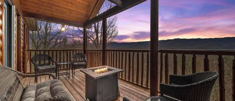 Studio (3 Bedrooms) | Bagian depan properti