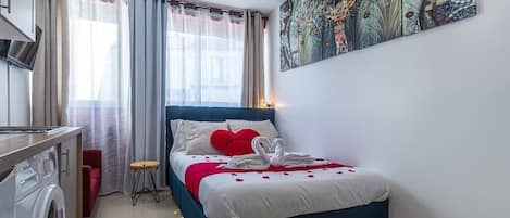 1 Schlafzimmer, Schreibtisch, Bügeleisen/Bügelbrett, WLAN