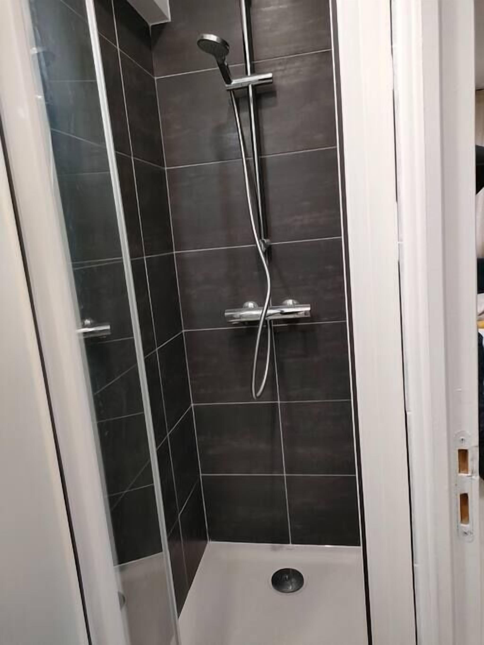 Beautiful Break in Paris Gentilly