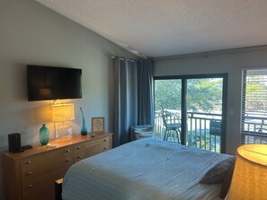 1 soverom, strykejern/-brett, reiseseng for barn og wi-fi