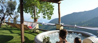 In absolute silence with a sea view