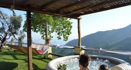 In absolute silence with a sea view