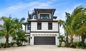 Rumah, 4 kamar tidur | Eksterior