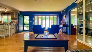 Interior - A Cozy Christmas by the Lake: Bayfield Bliss (Bayfield)