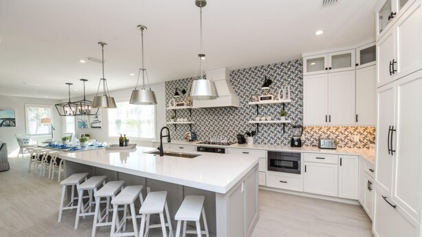 Casa, varias camas | Cocina privada | Frigorífico, microondas, placa de cocina y lavavajillas