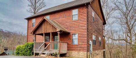 Studio (5 Bedrooms) | Exterior