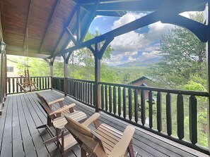 Studio (2 Bedrooms) | Property amenity - Heaven's View by Jackson Mountain Rentals (Gatlinburg)