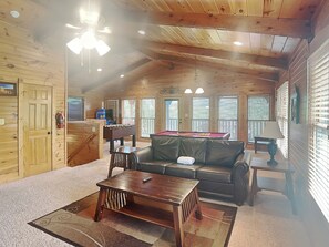 Studio (2 Bedrooms) | Property amenity - Heaven's View by Jackson Mountain Rentals (Gatlinburg)