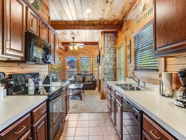 Studio (2 Bedrooms) | Property amenity - Heaven's View by Jackson Mountain Rentals (Gatlinburg)