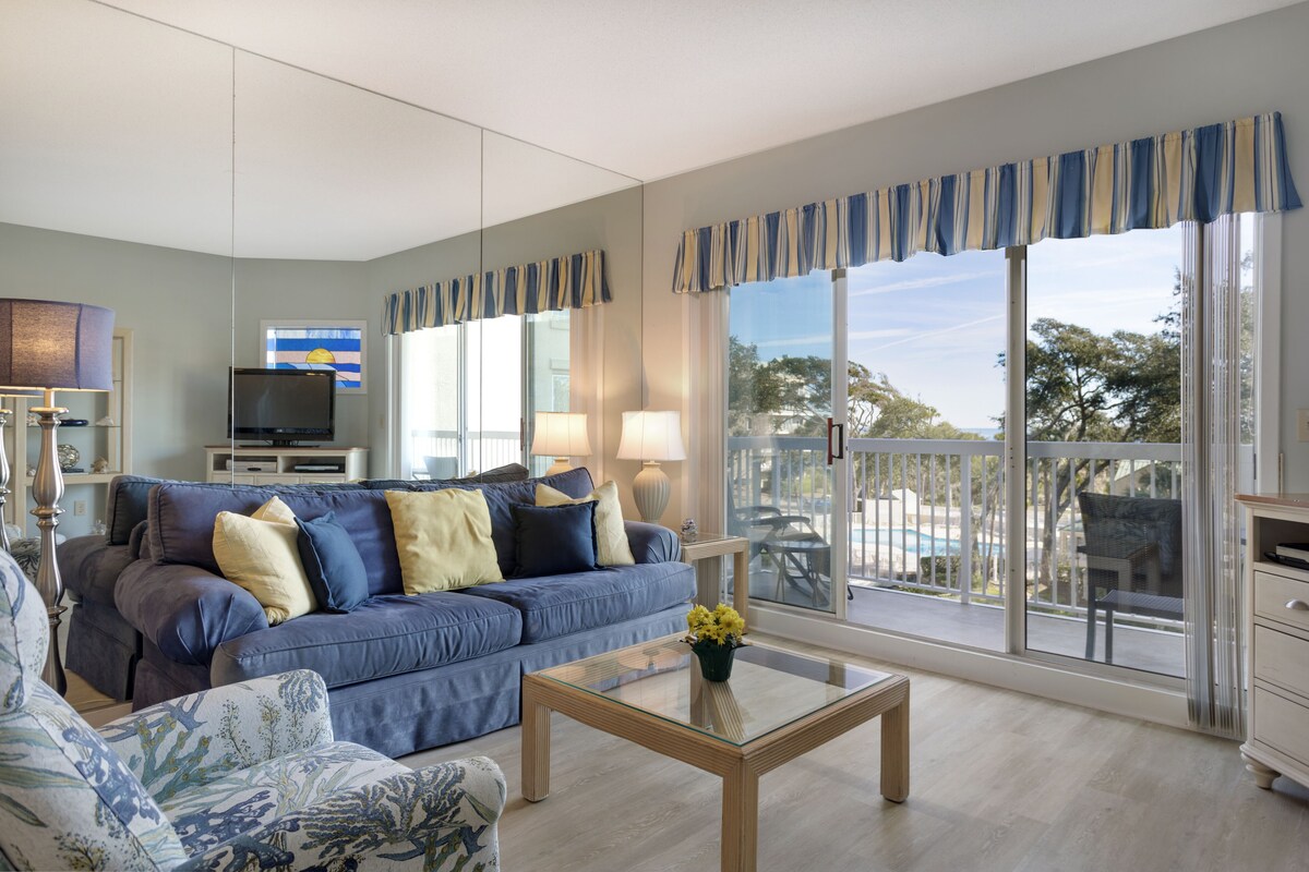 Oceanfront Family Villa | Views, Walk to Beach, Bikes