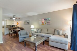 Smart TV, DVD player