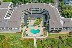 Exterior - Panoramic Ocean Views! Breakers Condo Steps to Dining & Shops (Hilton Head Island)