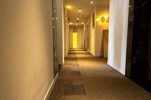 Unclassified image, 5 of 22, button - JiFeng Hotel (Dehua Cidu Avenue) (Quanzhou)