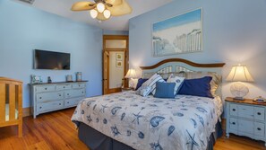 7 bedrooms, desk, free WiFi, bed sheets