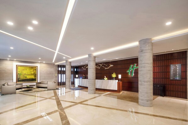 Lobby - Holiday Inn Shanghai Hongqiao Central (Shanghai)
