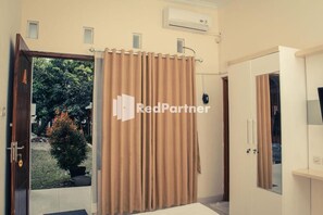 Interior - OYO 2914 Teratai Guest House (Pogung Lor)