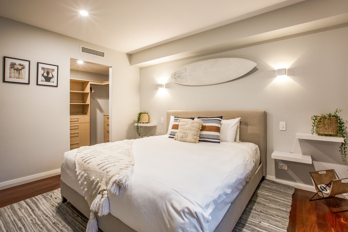 4 bedrooms, iron/ironing board, internet