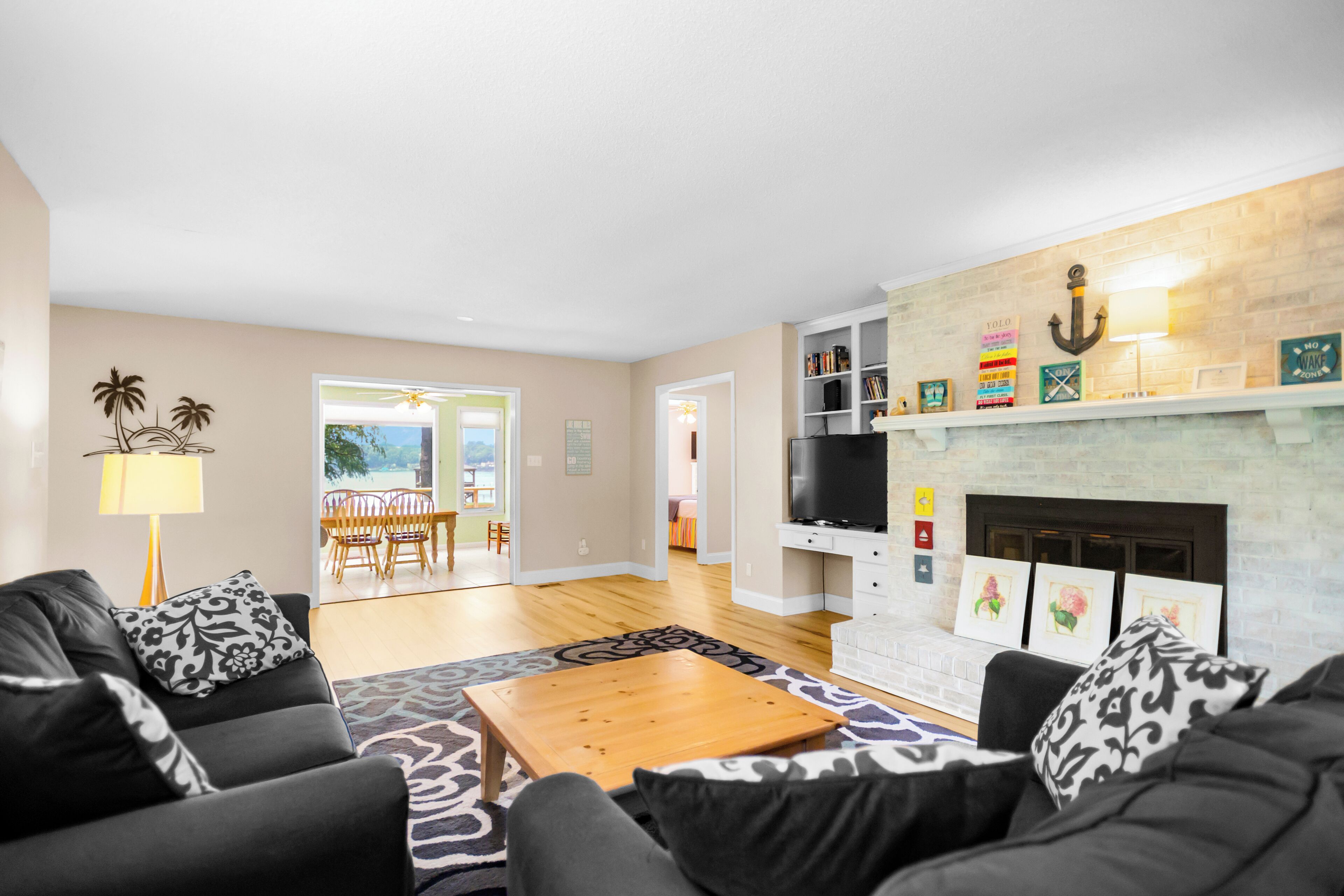 Sunset Haven - Amazing, Long Range Lake Norman Views!