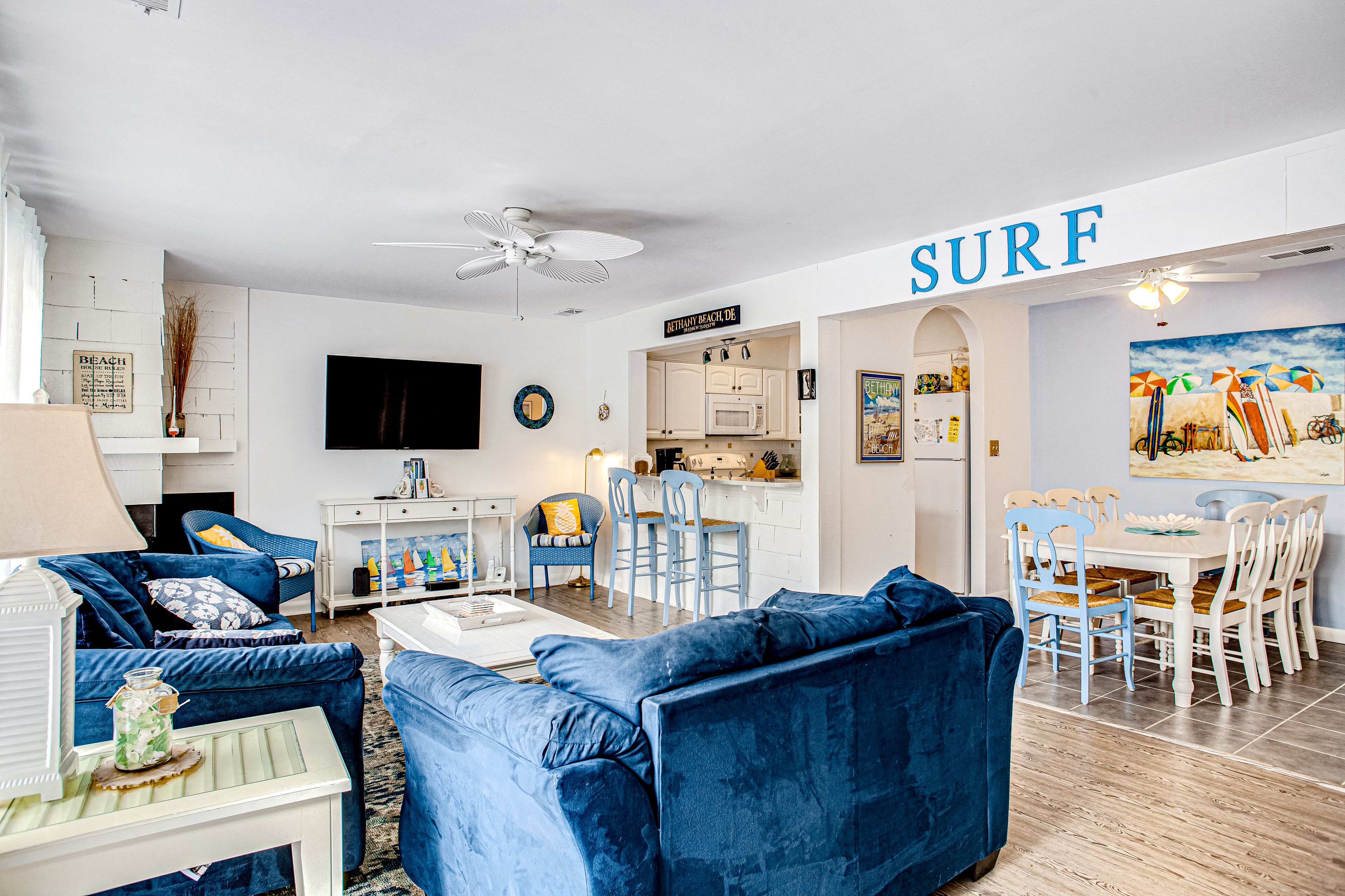 Sea Colony Tennis townhouse with basketball court, pool & sauna