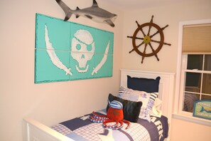 3 habitaciones, tabla de planchar con plancha y wifi