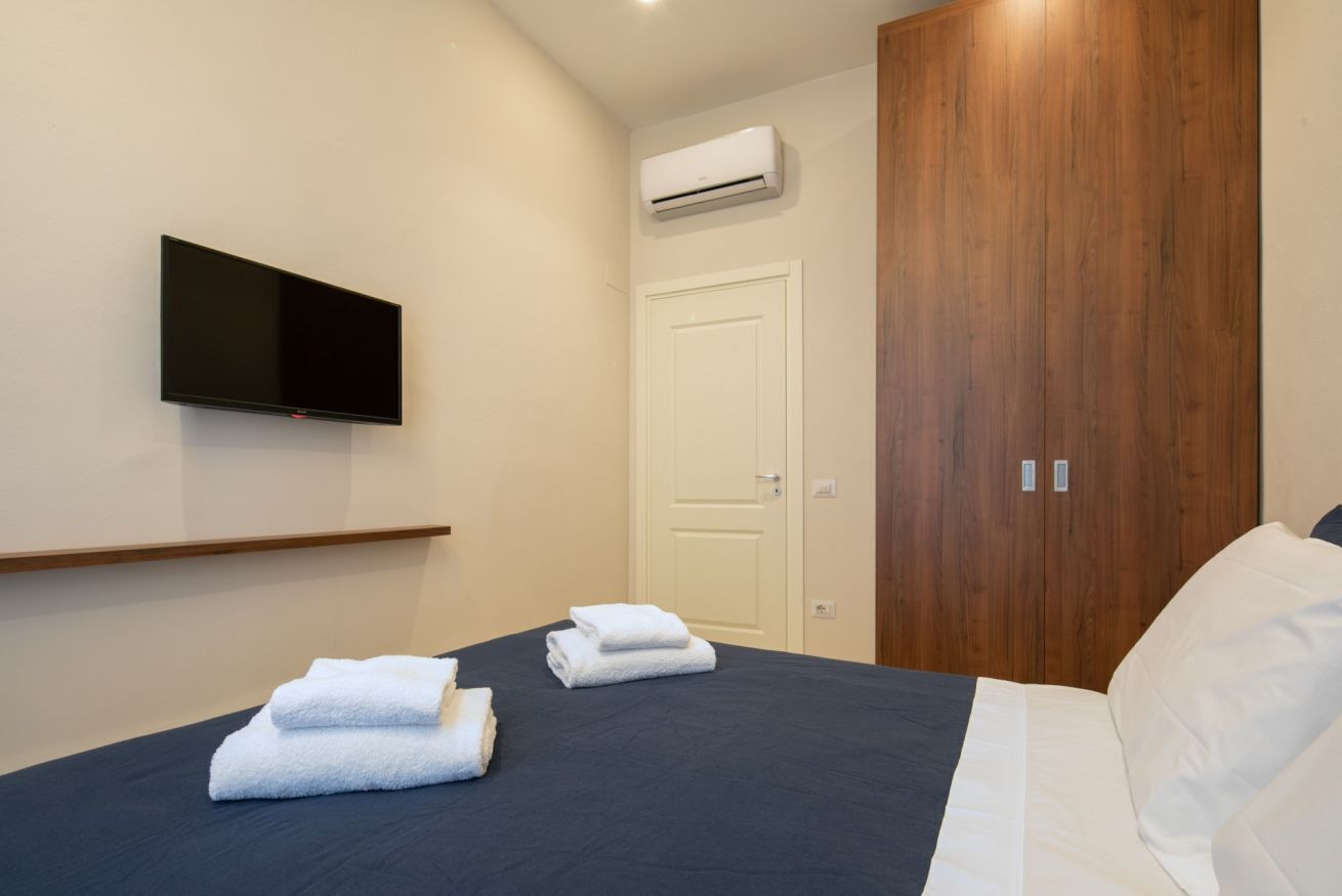 3 chambres, fer et planche à repasser, Wi-Fi, draps fournis