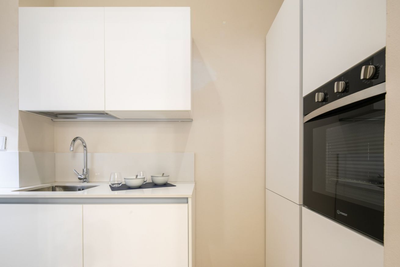 Kühlschrank, Ofen, Herdplatte, Geschirrspüler