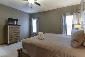 7 chambres, fer et planche Ă repasser, Wi-Fi, draps fournis