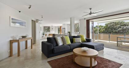 Large, comfortable, one level apartment in central Point Lookout. Walk...