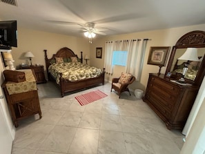 3 habitaciones, tabla de planchar con plancha y wifi gratis