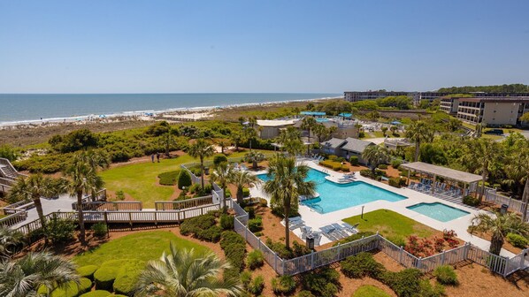 Pool - Oceanfront 2BR Villa with Balcony & Sunset Views (Hilton Head Island)