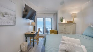 3 室のベッドルーム、デスク、アイロン / アイロン台、WiFi (無料)