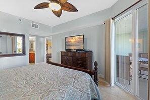 2 soveværelser, skrivebord, strygejern/strygebræt, weekendseng