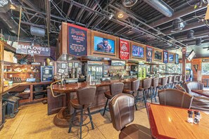 Bar (on property) - Oceanfront Sea Cloisters Family Villa | Bikes, Pool & Beach Access (Hilton Head Island)