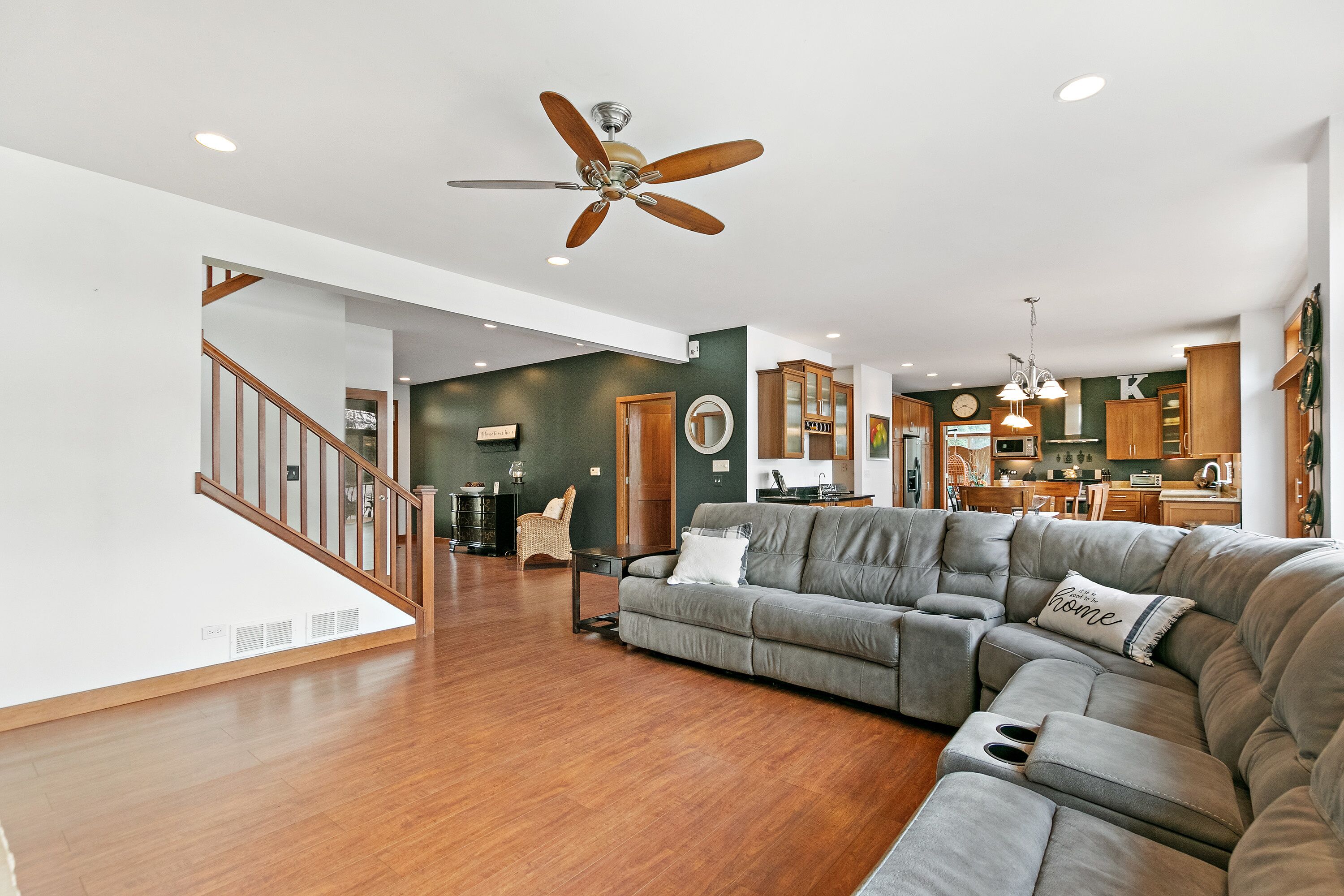 #1 Top Rated Lakefront home! Close to everything!