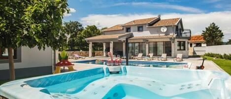 Una piscina climatizada