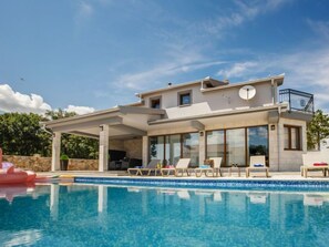 A heated pool - Oasis of peace by Interhome (Imotski)