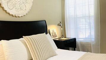 2 bedrooms, desk, iron/ironing board, travel crib