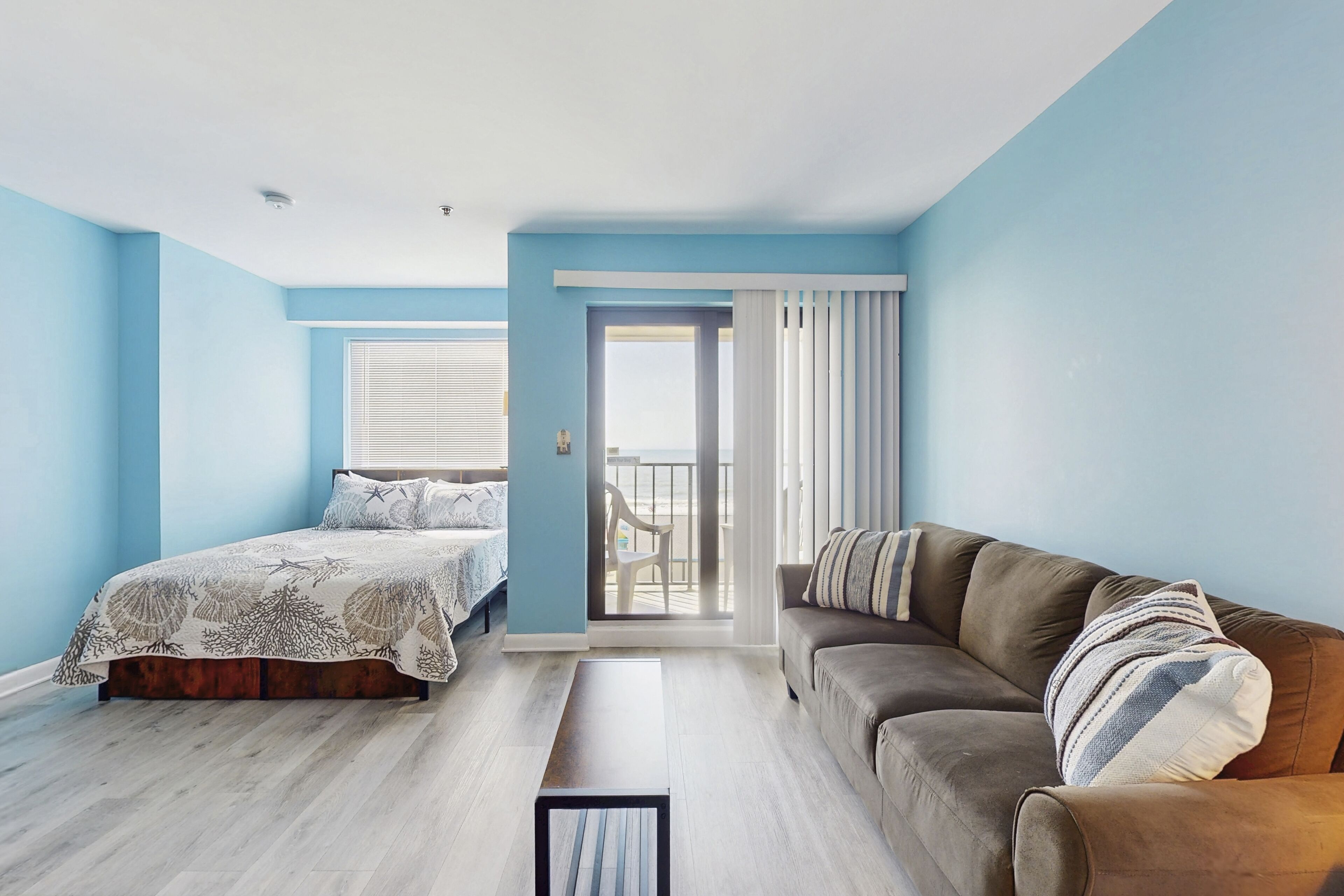 Bügeleisen/Bügelbrett, kostenloses Internet, Bettwäsche