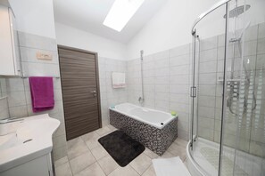 Villa | Bathroom - Villa Odiseja (Vinodol)