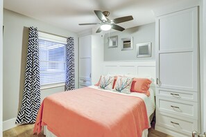 1 bedroom, iron/ironing board, internet, bed sheets