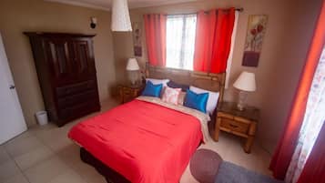 1 habitación, tabla de planchar con plancha, wifi gratis y ropa de cama