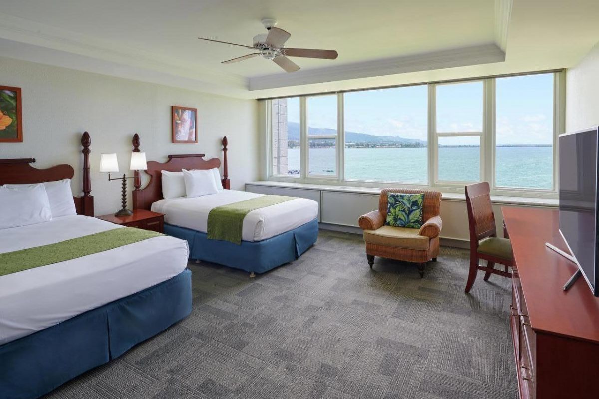 Nature Awaits You! Amazing Unit, Pool, Restaurant, Gym